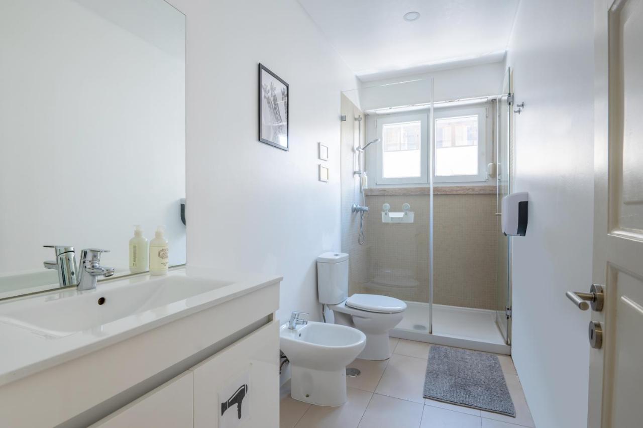 Dumont Lisbon Guesthouse Екстериор снимка